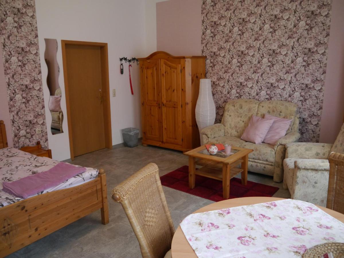 Pension Paetau Schonberg  Bagian luar foto